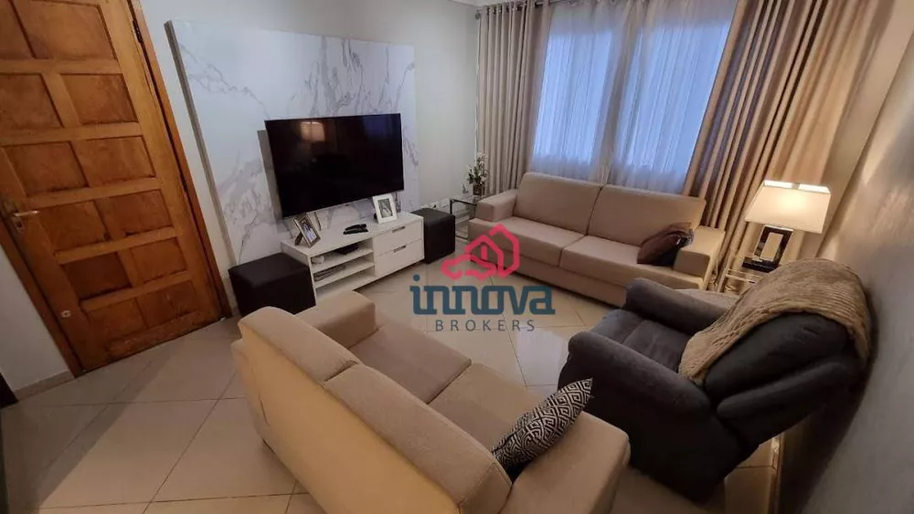 Sobrado à venda com 4 quartos, 194m² - Foto 4