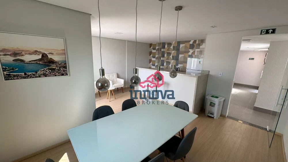 Apartamento à venda com 2 quartos, 55m² - Foto 11