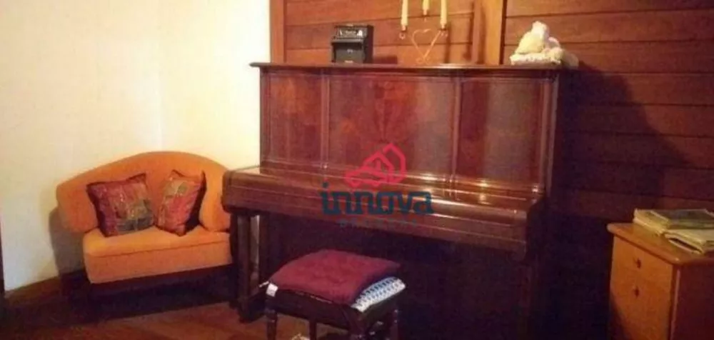 Casa, 6 quartos, 220 m² - Foto 5