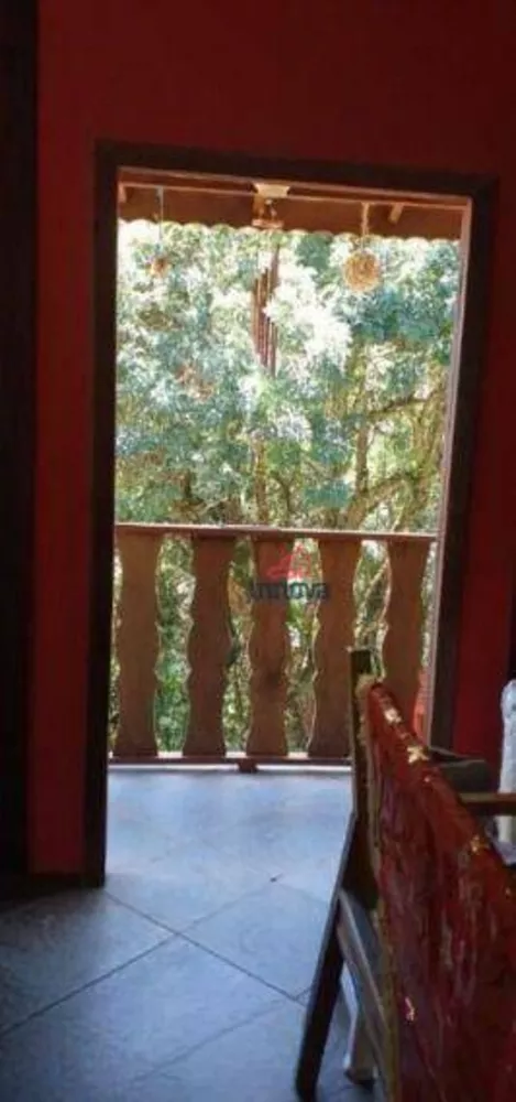 Casa, 6 quartos, 220 m² - Foto 4