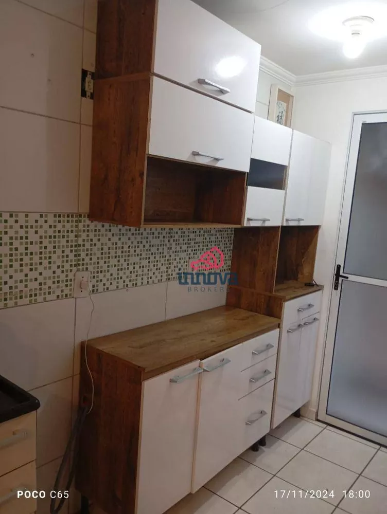 Apartamento para alugar com 2 quartos, 42m² - Foto 3