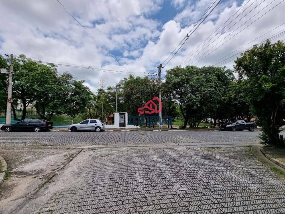 Sobrado, 3 quartos, 219 m² - Foto 3