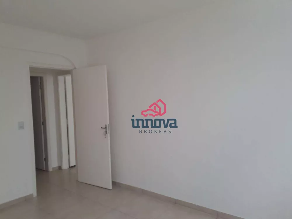 Apartamento para alugar com 3 quartos, 100m² - Foto 3