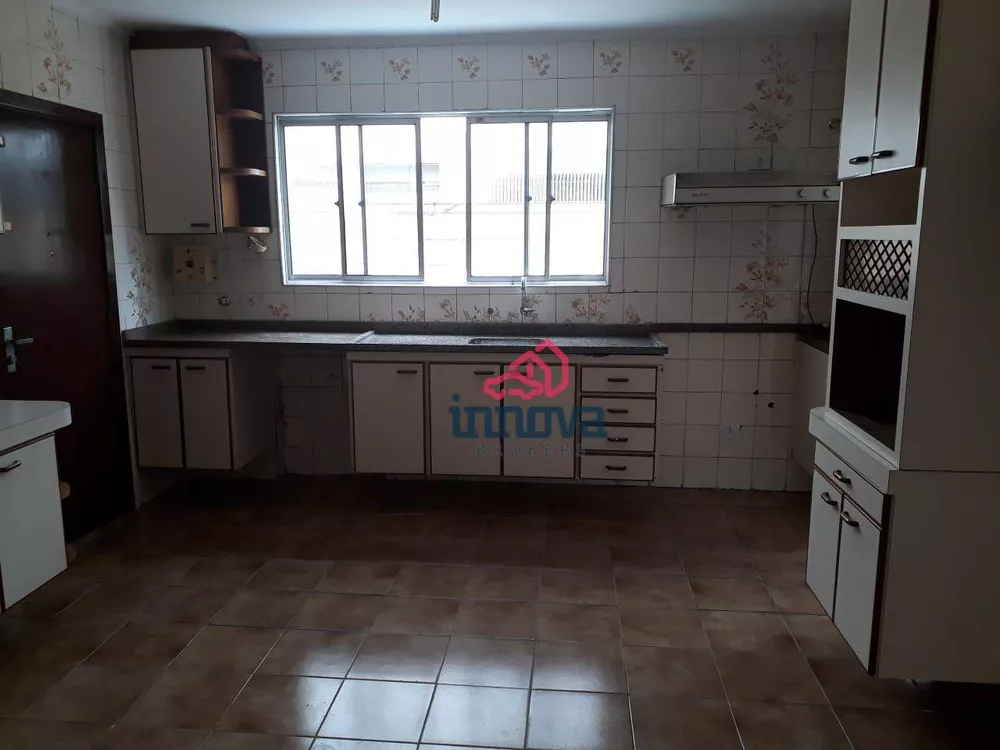 Apartamento para alugar com 3 quartos, 100m² - Foto 1