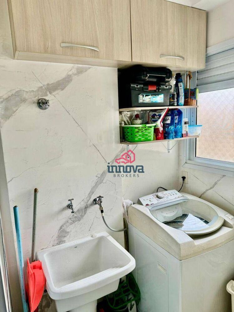 Apartamento à venda com 3 quartos, 77m² - Foto 4