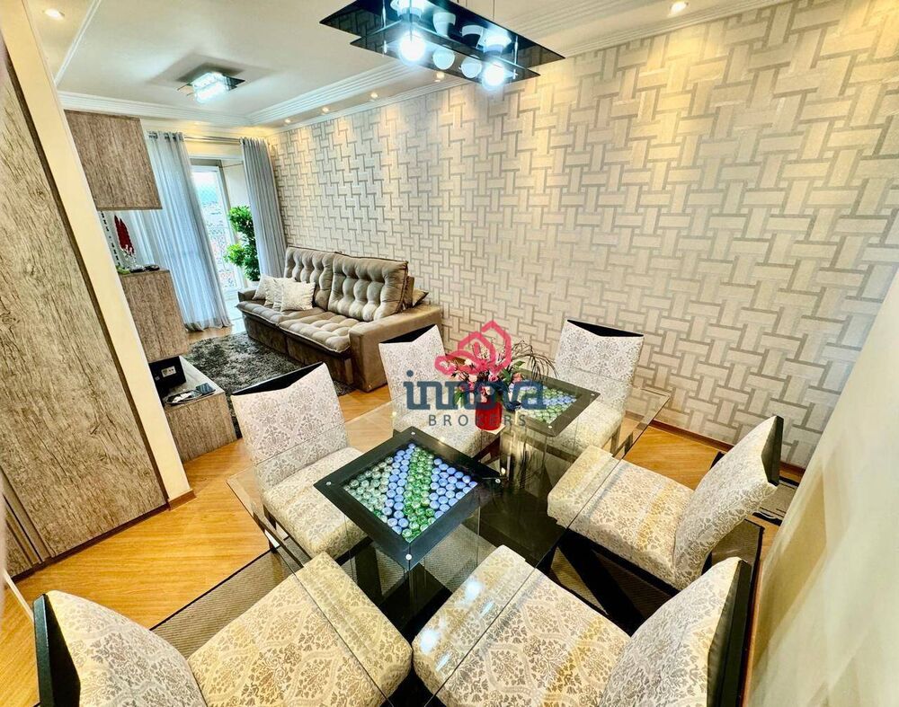 Apartamento à venda com 3 quartos, 77m² - Foto 2