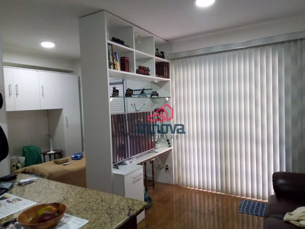 Apartamento à venda com 1 quarto, 38m² - Foto 1