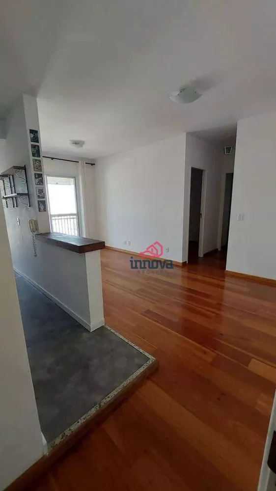 Apartamento à venda com 2 quartos, 63m² - Foto 2