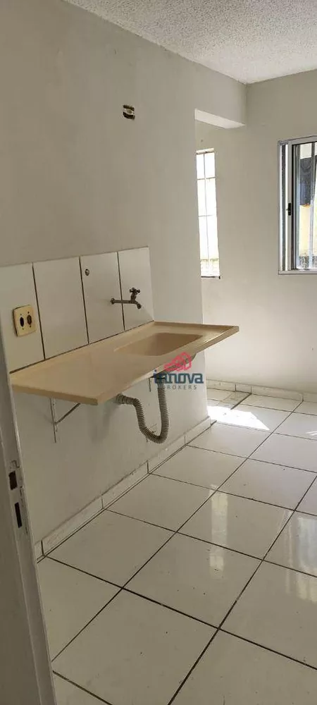 Apartamento à venda com 2 quartos, 45m² - Foto 3