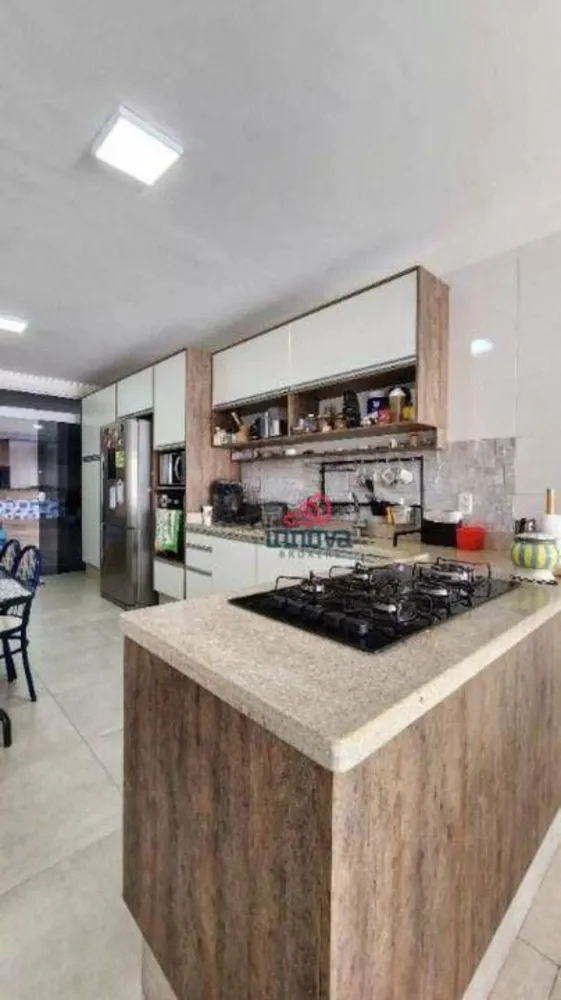 Casa, 3 quartos, 396 m² - Foto 4