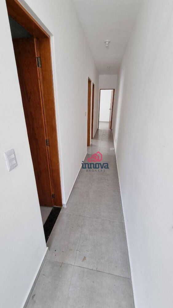 Casa à venda com 3 quartos, 86m² - Foto 2