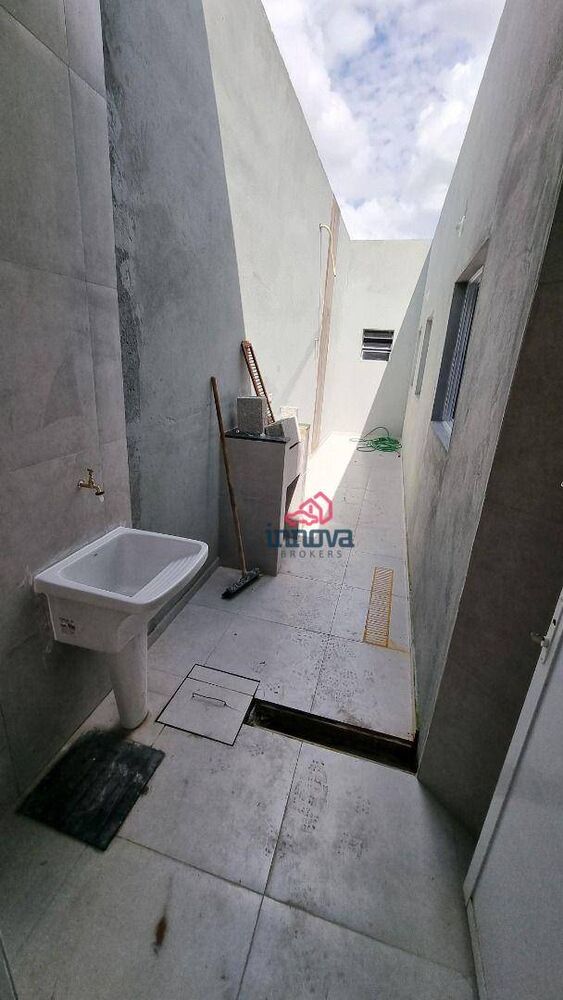Casa à venda com 3 quartos, 86m² - Foto 4
