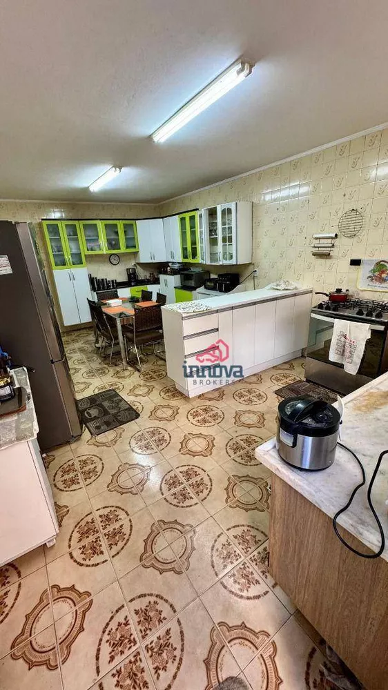 Sobrado à venda e aluguel com 3 quartos, 225m² - Foto 5