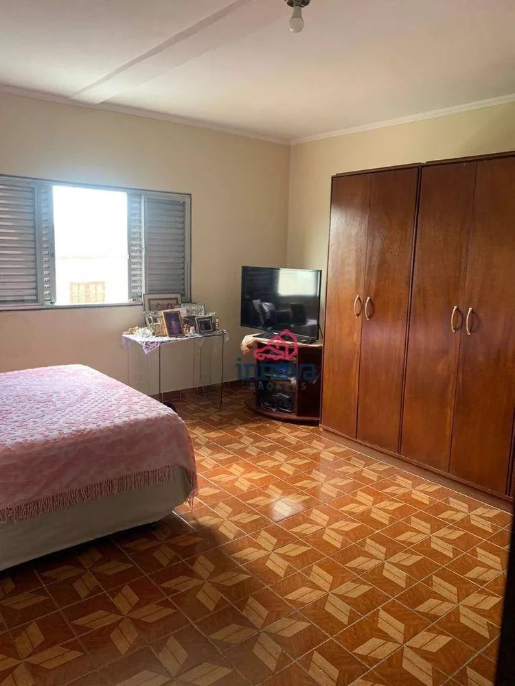 Sobrado à venda com 2 quartos, 199m² - Foto 20