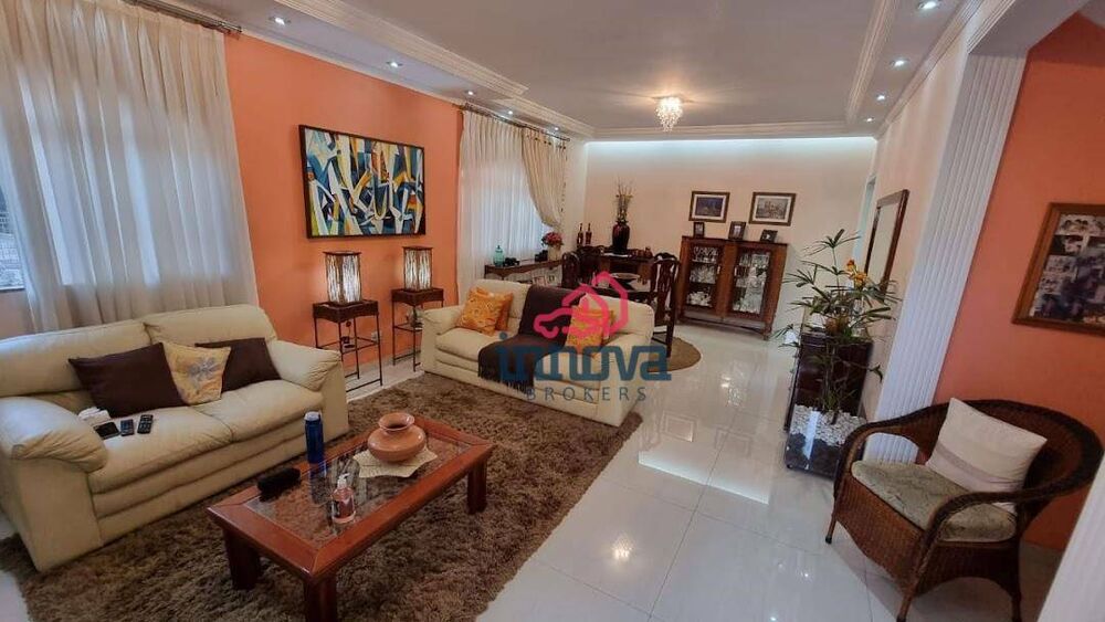 Sobrado, 4 quartos, 192 m² - Foto 1