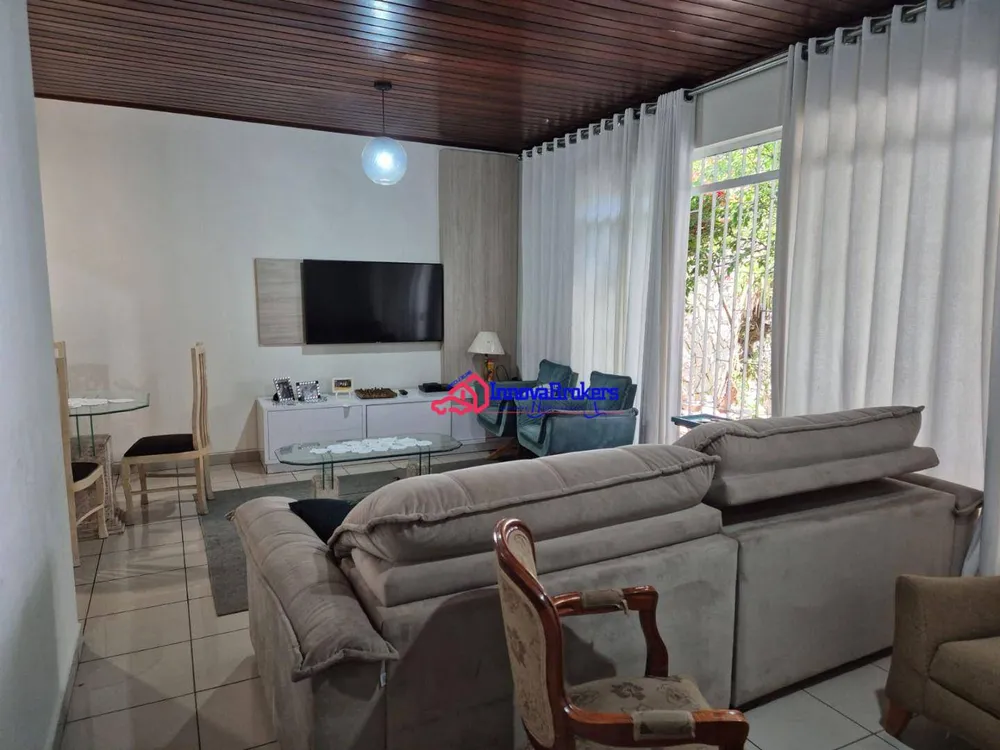 Casa, 4 quartos - Foto 1
