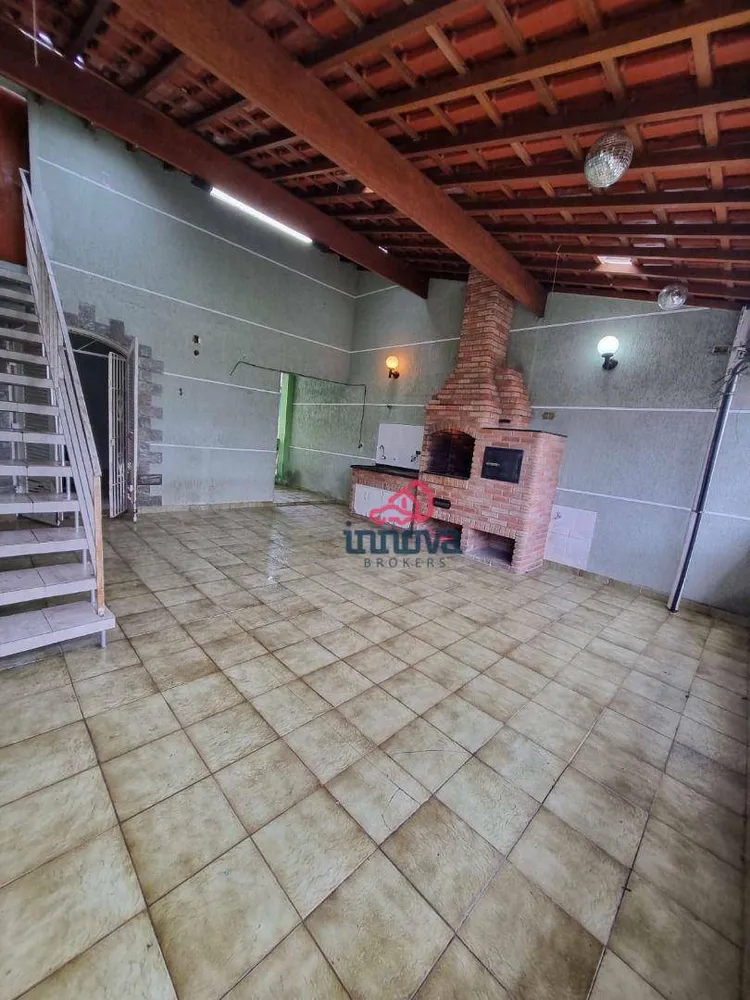 Sobrado, 3 quartos, 231 m² - Foto 2