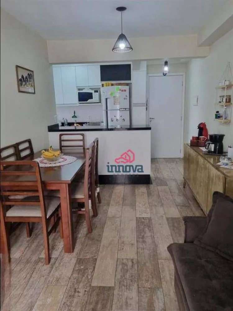 Apartamento à venda com 3 quartos, 83m² - Foto 1