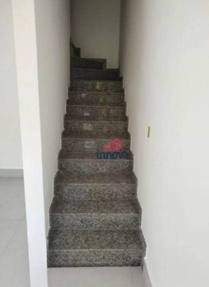 Sobrado à venda com 2 quartos, 67m² - Foto 12