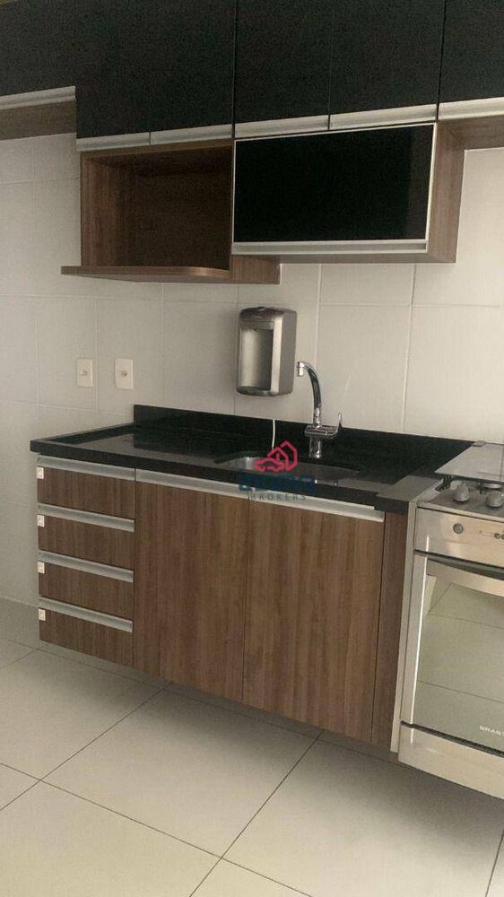 Apartamento para alugar com 2 quartos, 60m² - Foto 4