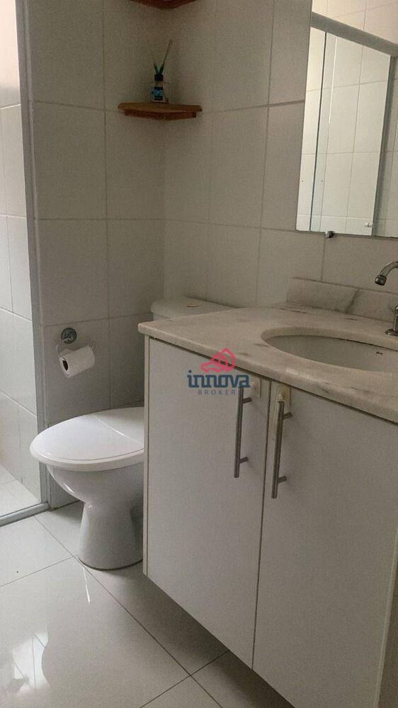 Apartamento para alugar com 2 quartos, 60m² - Foto 12