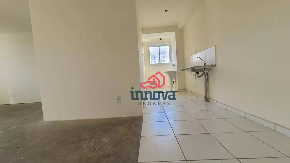 Apartamento à venda com 2 quartos, 50m² - Foto 2