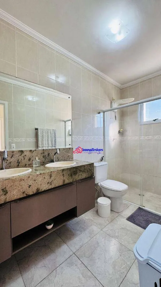 Sobrado, 4 quartos, 200 m² - Foto 1