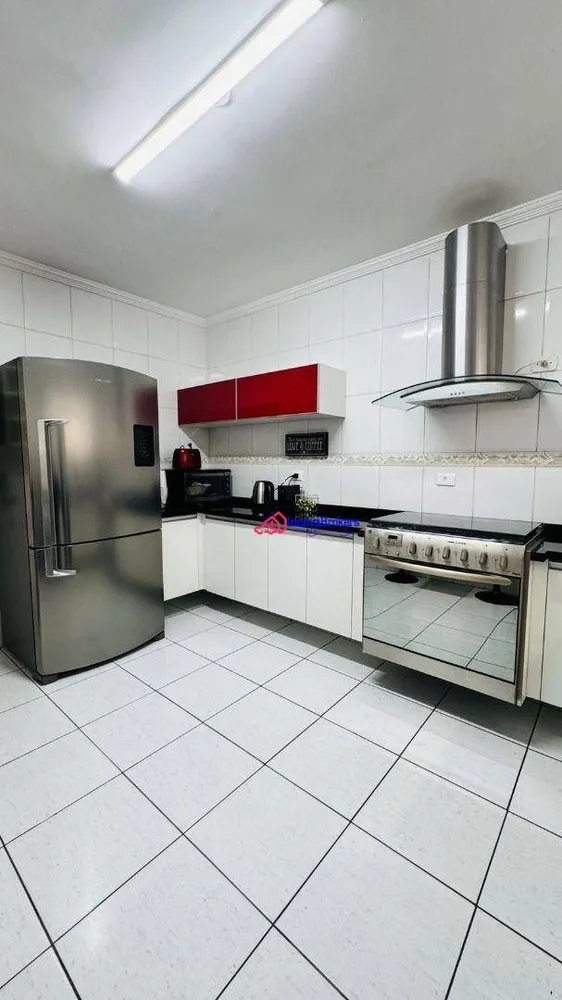 Sobrado, 4 quartos, 200 m² - Foto 5