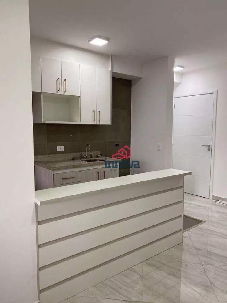 Apartamento à venda com 2 quartos, 67m² - Foto 3