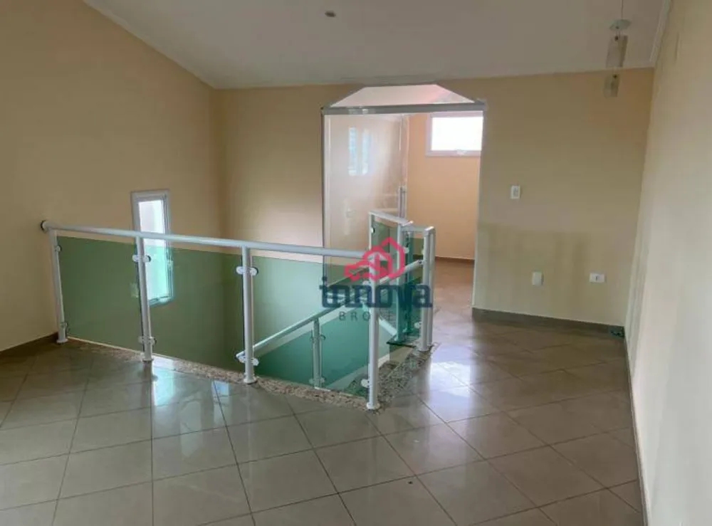 Sobrado, 4 quartos, 240 m² - Foto 1