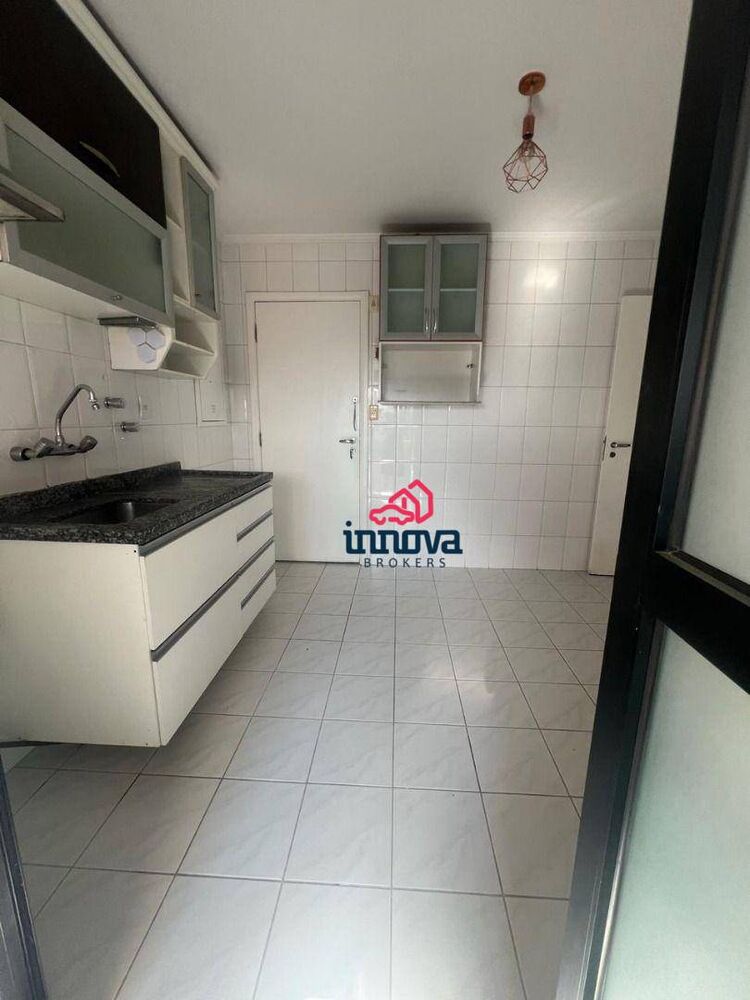 Apartamento para alugar com 3 quartos, 120m² - Foto 5