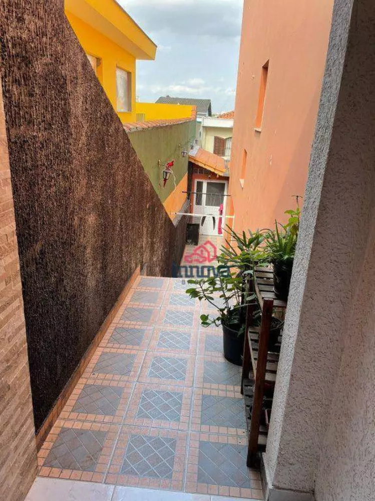 Sobrado à venda com 4 quartos, 180m² - Foto 3