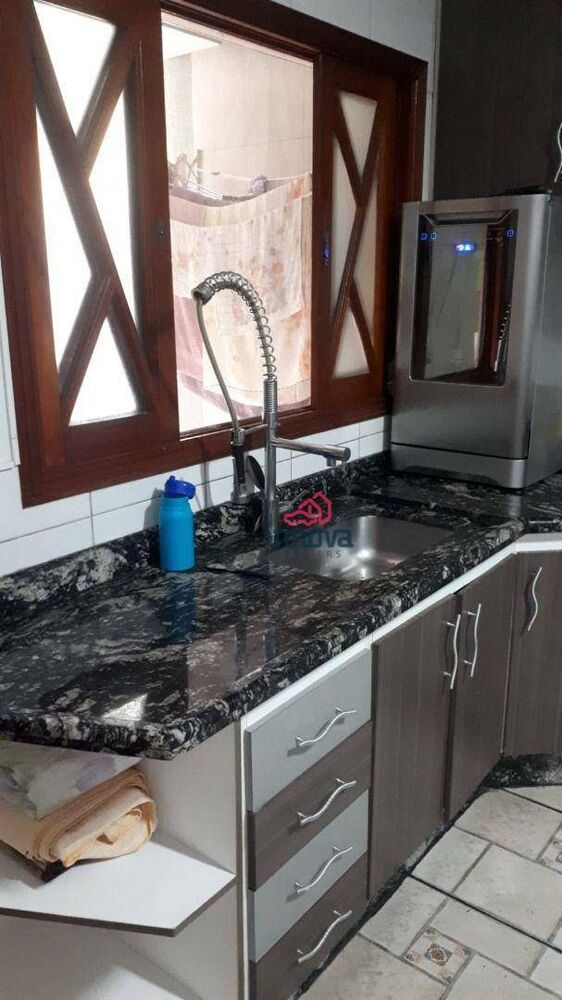 Casa, 3 quartos, 240 m² - Foto 21