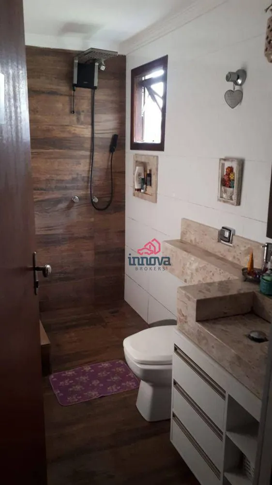 Casa, 3 quartos, 240 m² - Foto 31
