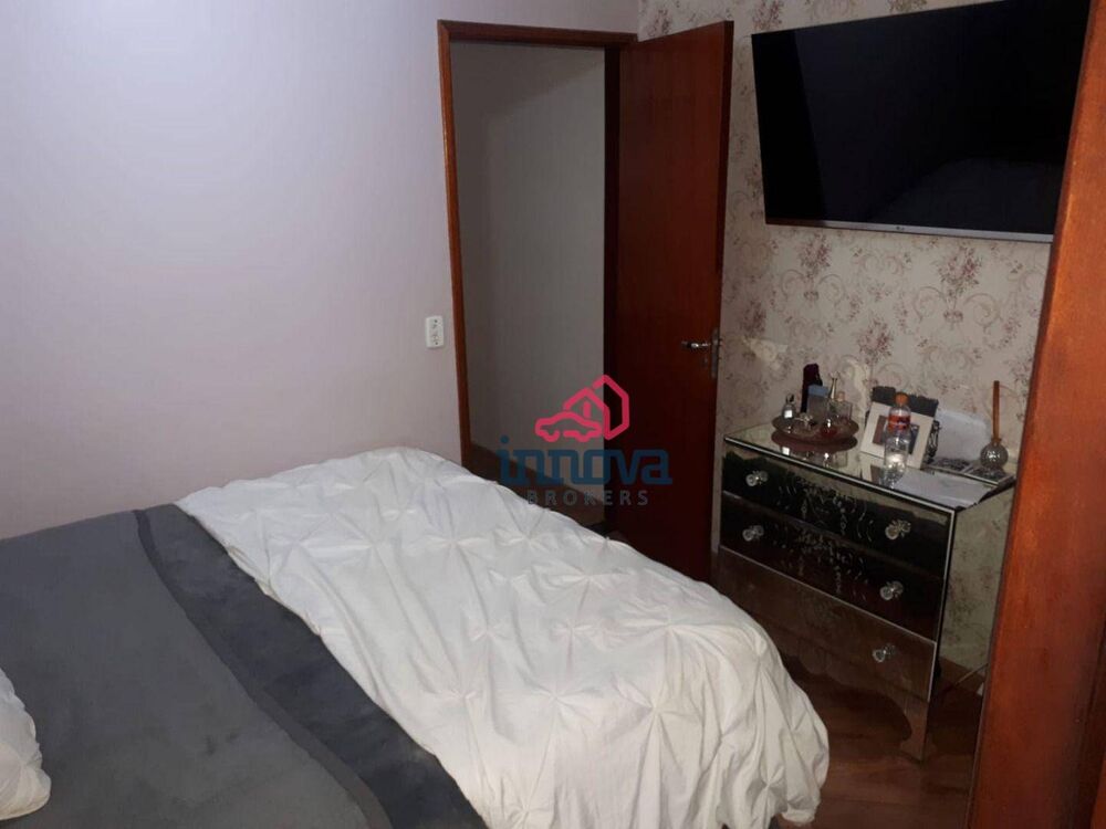 Casa, 3 quartos, 240 m² - Foto 14