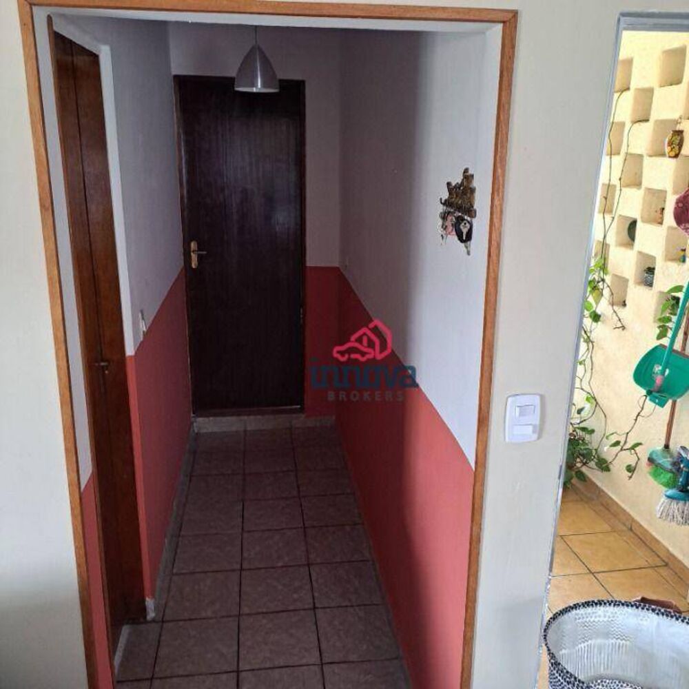 Casa, 5 quartos, 250 m² - Foto 4