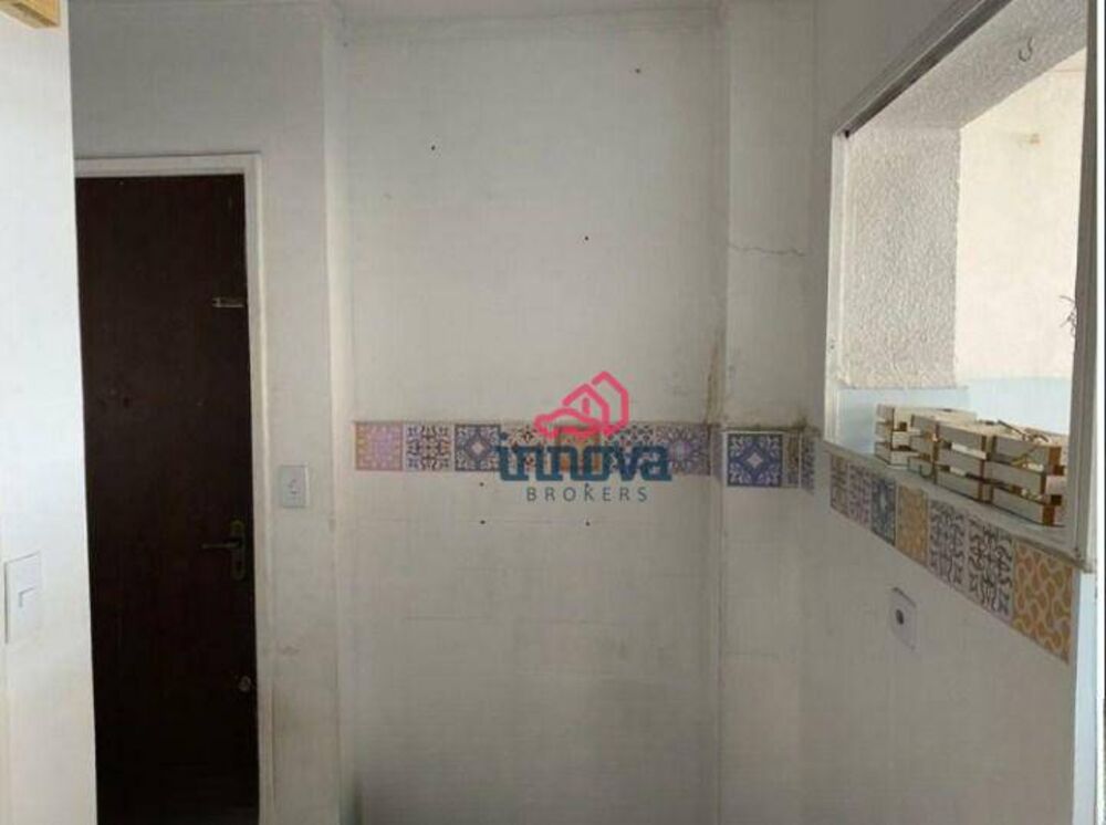 Apartamento à venda com 2 quartos, 65m² - Foto 1