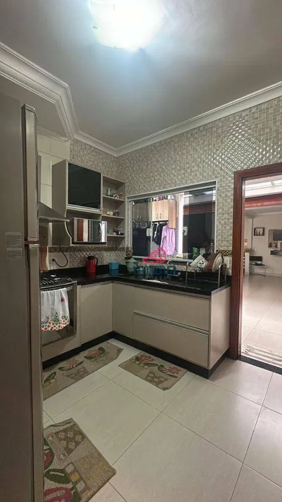 Sobrado, 3 quartos, 200 m² - Foto 11