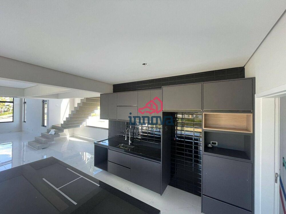 Sobrado, 4 quartos, 345 m² - Foto 32