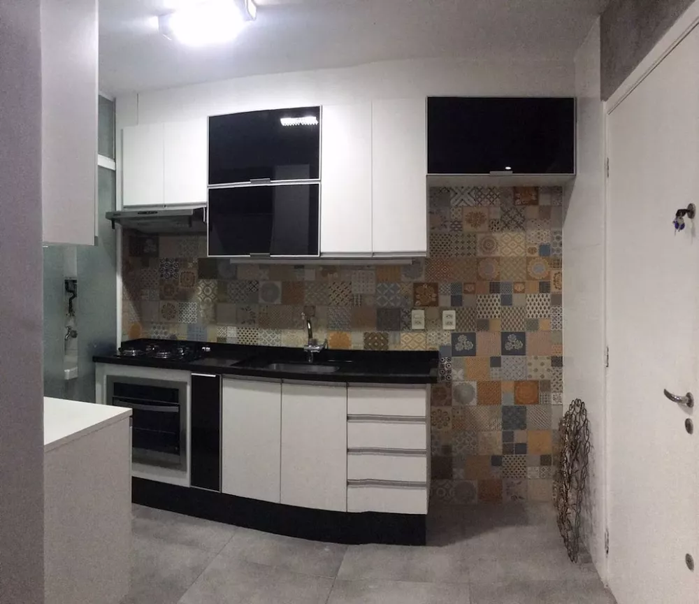 Apartamento à venda com 2 quartos, 45m² - Foto 4