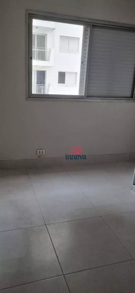 Apartamento para alugar com 3 quartos, 90m² - Foto 3