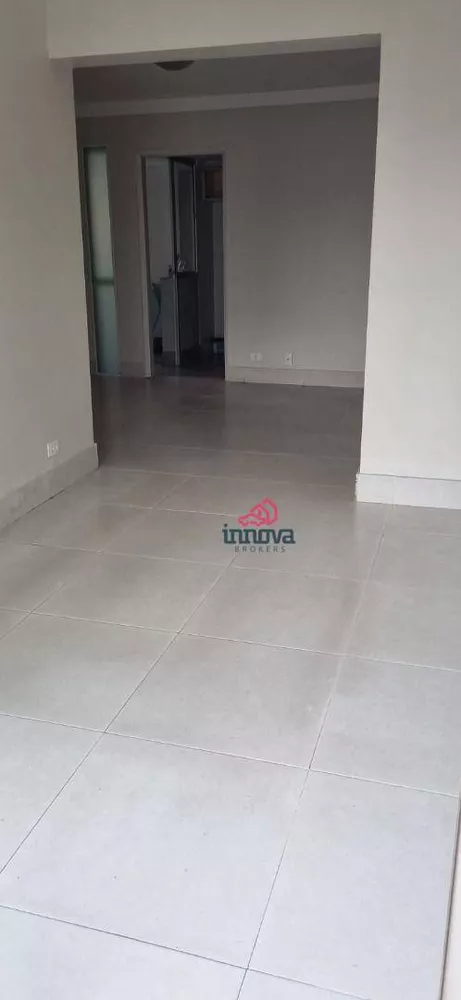 Apartamento para alugar com 3 quartos, 90m² - Foto 1