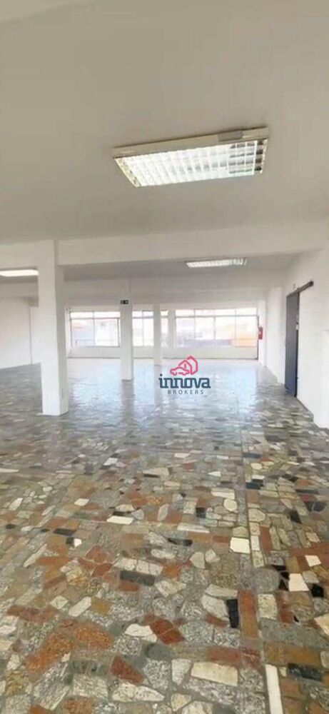 Loja-Salão, 240 m² - Foto 1