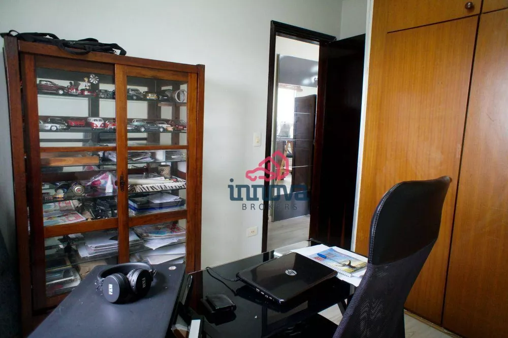 Apartamento à venda com 3 quartos, 137m² - Foto 7