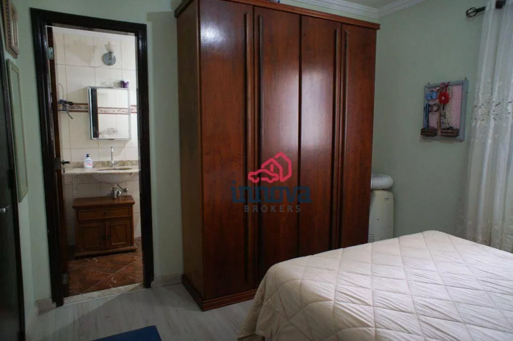 Apartamento à venda com 3 quartos, 137m² - Foto 10