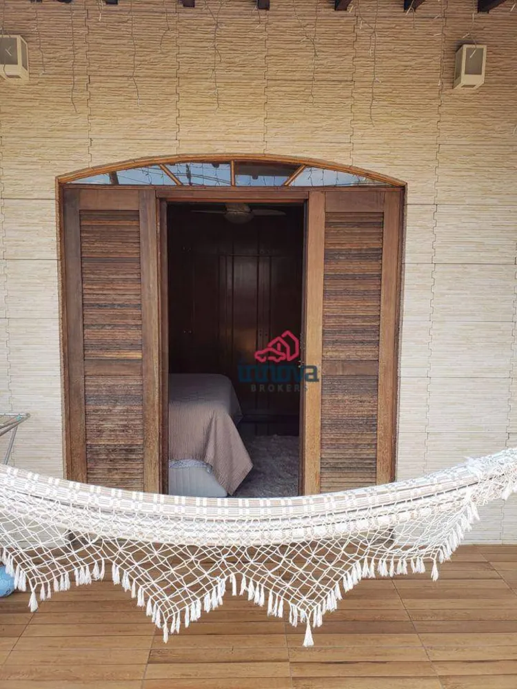 Casa, 3 quartos, 218 m² - Foto 12