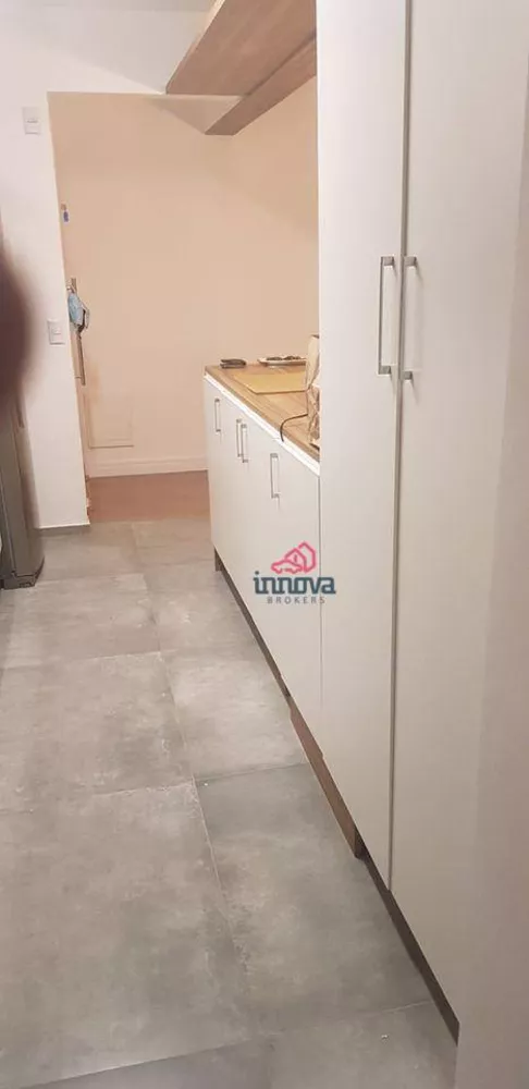 Apartamento à venda com 2 quartos, 82m² - Foto 2