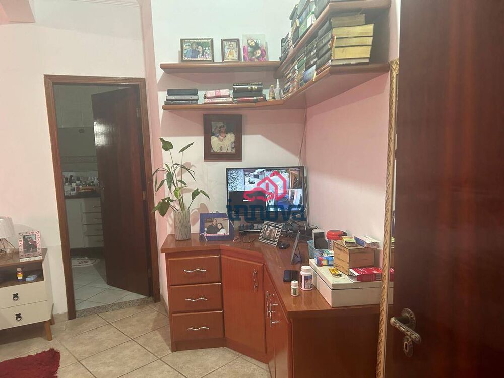 Casa, 3 quartos, 328 m² - Foto 7