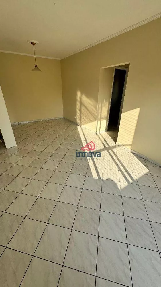 Apartamento para alugar com 2 quartos, 75m² - Foto 1