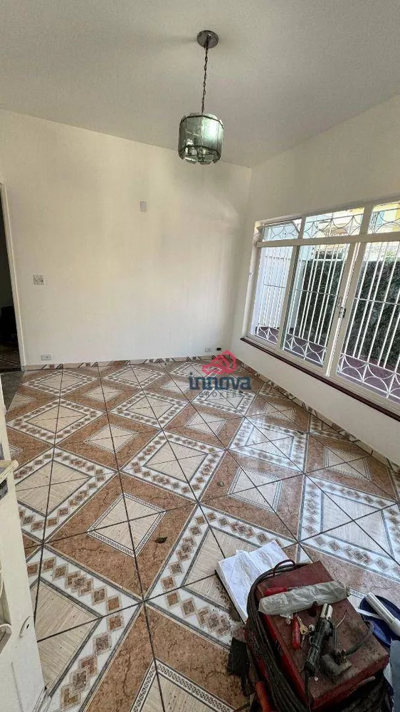 Casa à venda e aluguel com 3 quartos, 313M2 - Foto 1